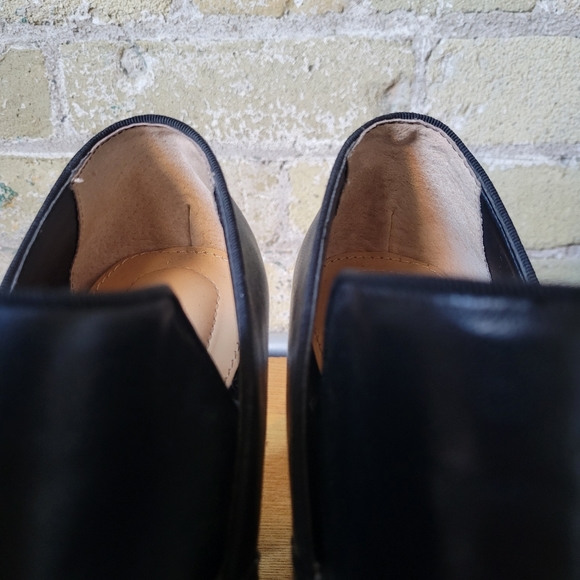 Me Too Black Leather Almond Toe Chunky Heels Womens Size 9.5M - Picture 9 of 13